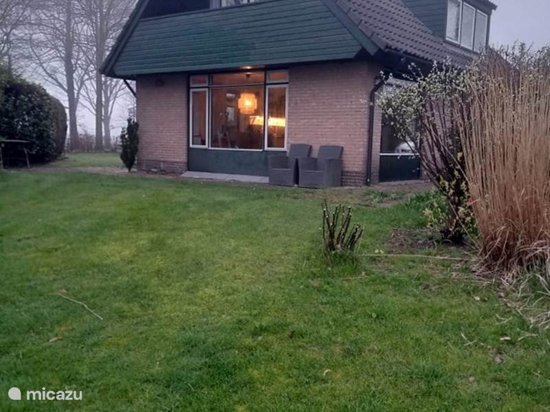 Holiday home in Netherlands, Friesland, Idskenhuizen Holiday house Lytse Mar 14