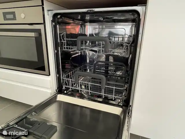 N Joy Residence Curaçao | Curaçao, Banda Ariba (est), Brakkeput Abou - appartement Un lave-vaisselle