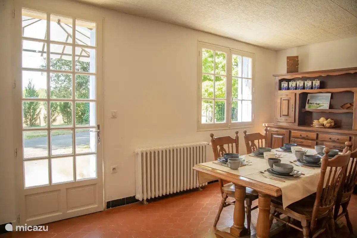 La cuisine/salle à manger.