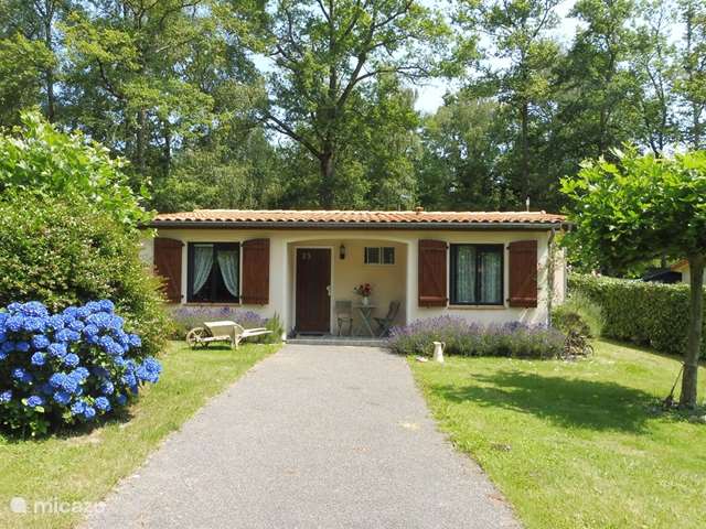 Holiday home in France, Poitou-Charentes – bungalow Village Le Chat
