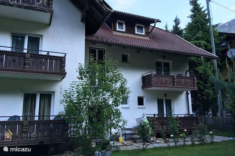 Vacation rental Austria, Carinthia, Dobriach Apartment Ferienhaus Fuenf Sinne - Kuhglocken