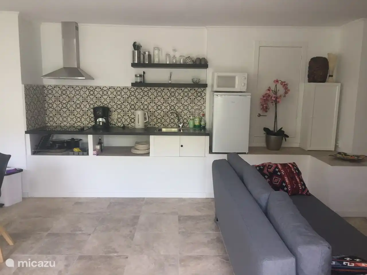 Kitchen with authentic tiles.
