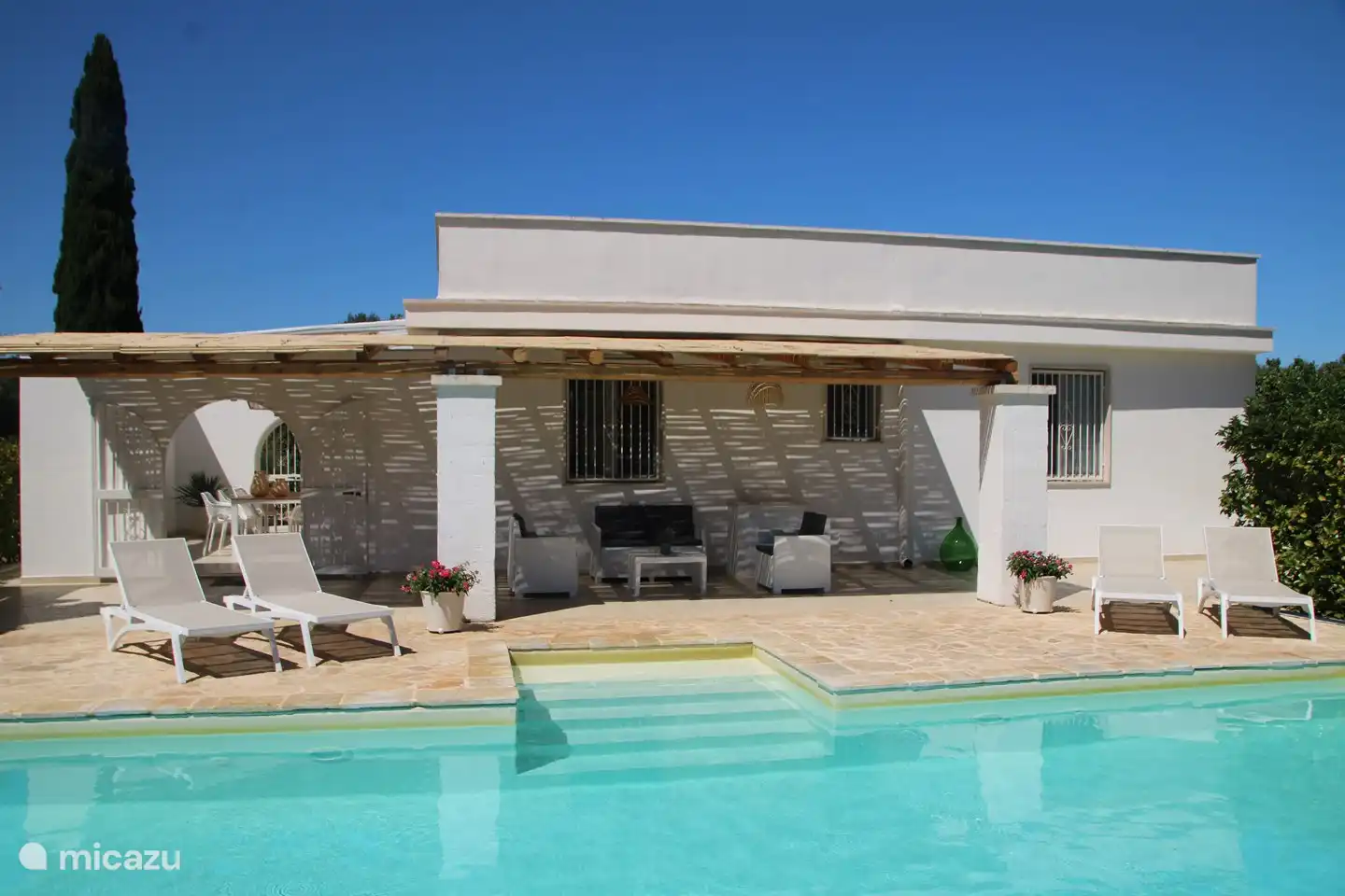 Villa Pera - private pool 10x5 m in Italy, Apulia, San Vito dei Normanni - holiday house