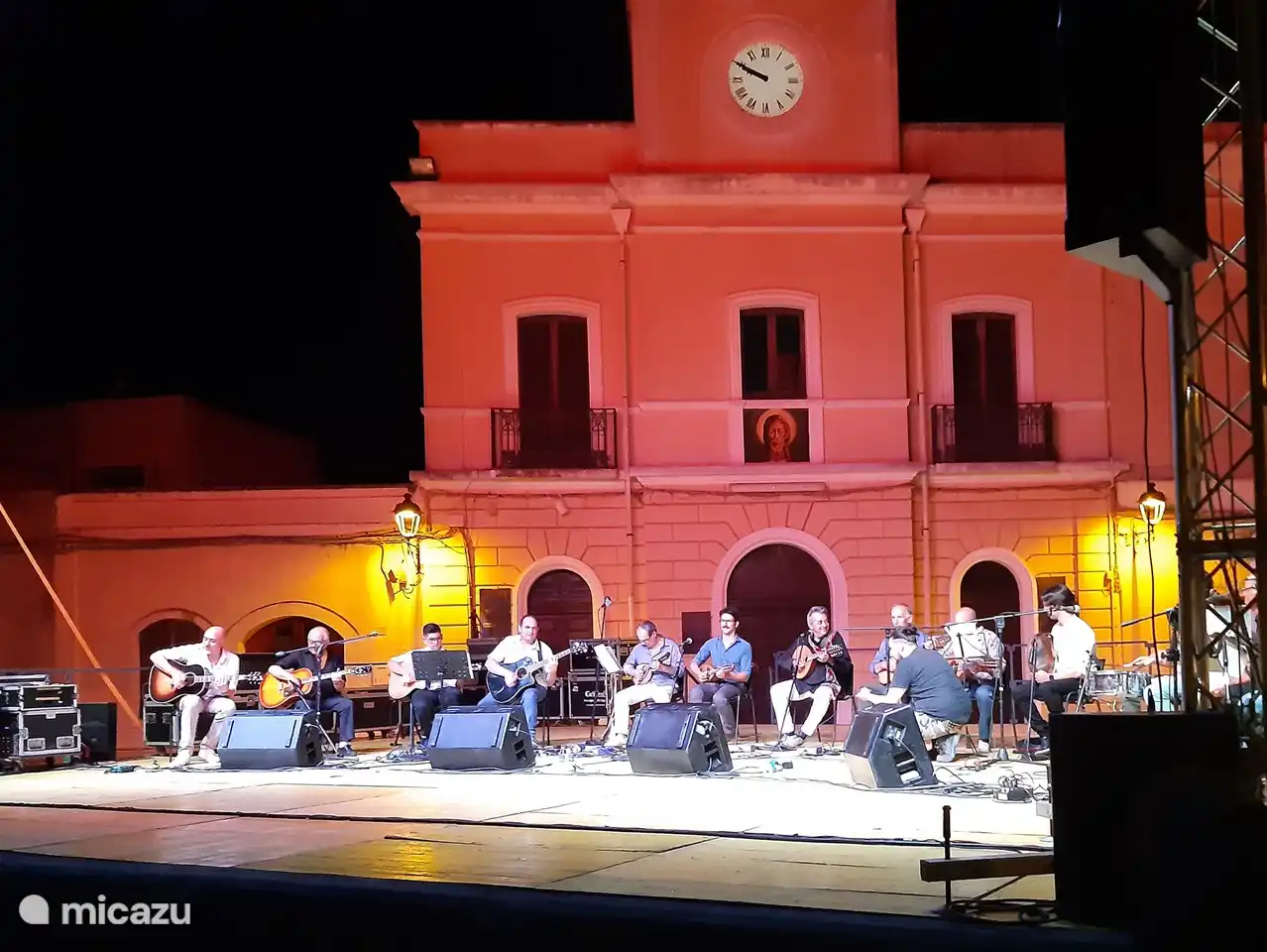 San Vito dei Normanni - 2 km