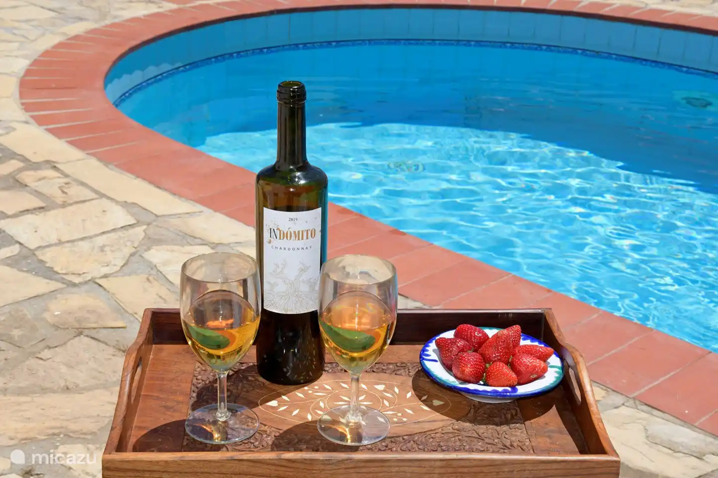 ...und dann ein Drink am Pool.