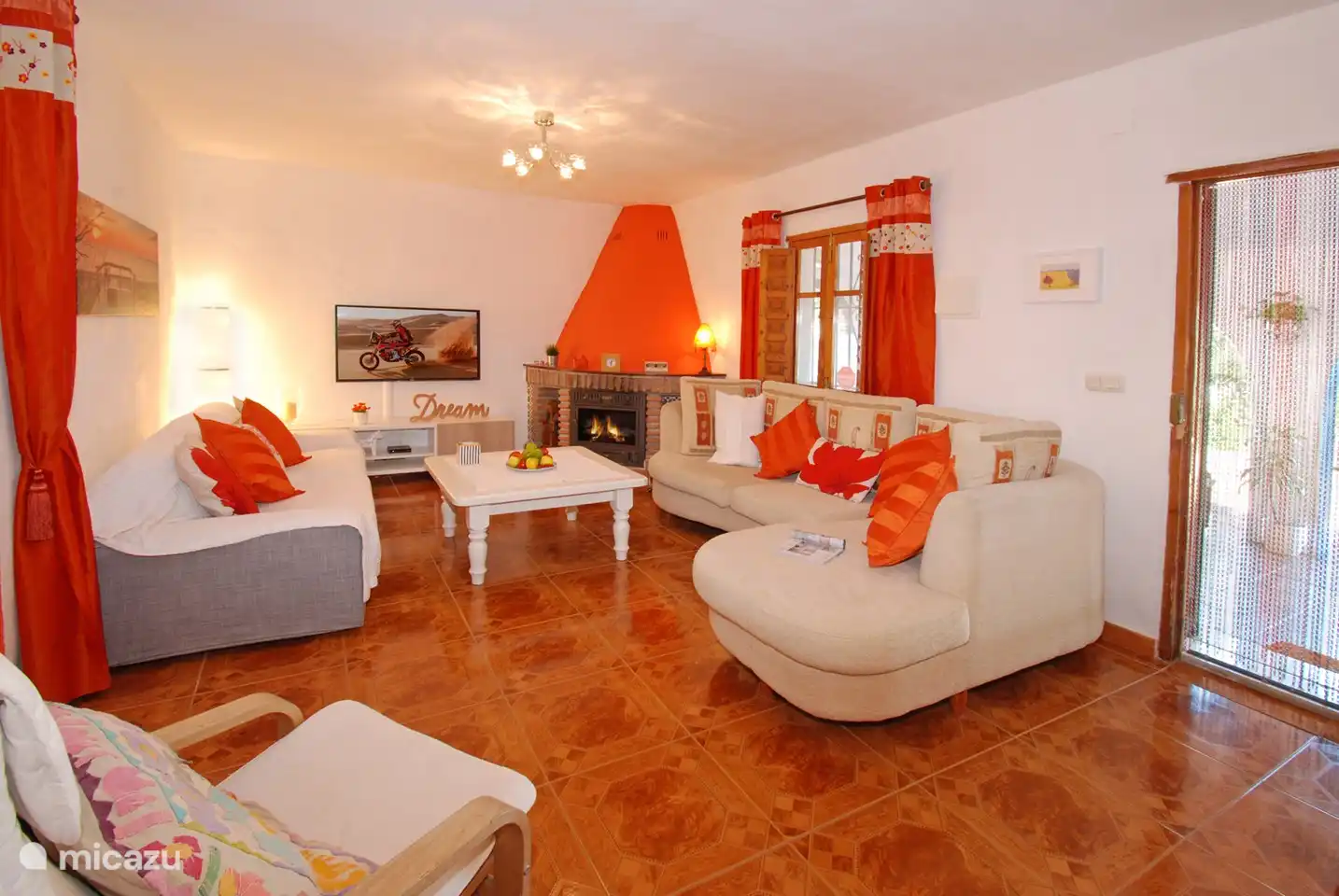 Gemütlichkeit wollen wir auch im Inneren bieten.