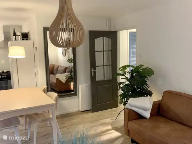 Maison forestière Nunspeet B40 | Pays-Bas, Gueldre, Nunspeet - maison de vacances la table à manger est extensible jusqu'à 2 mètres et peut accueillir six personnes