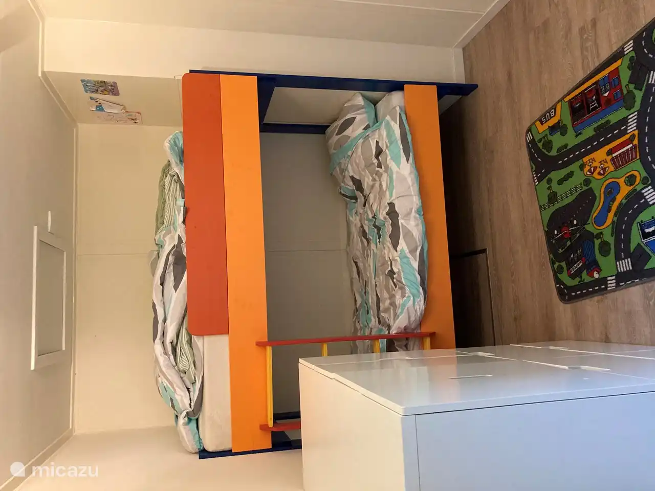 2e slaapkamer met stapelbed 