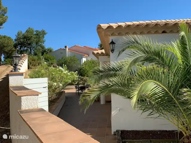 vakantiehuis huren in Spanje, Costa Brava, Calonge – Villa Vista Bonita Toegang naar voordeur