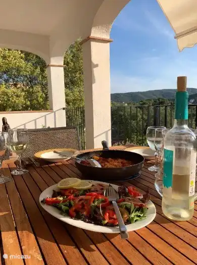 Genießen Sie auf der Terrasse