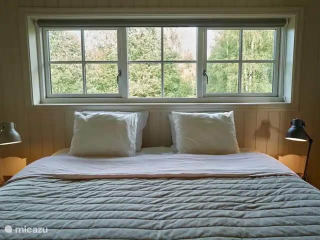 Chalet du lac Agundaborg | Suède, Småland, Ljungby - gîte / cottage Un joli lit de 180 de large