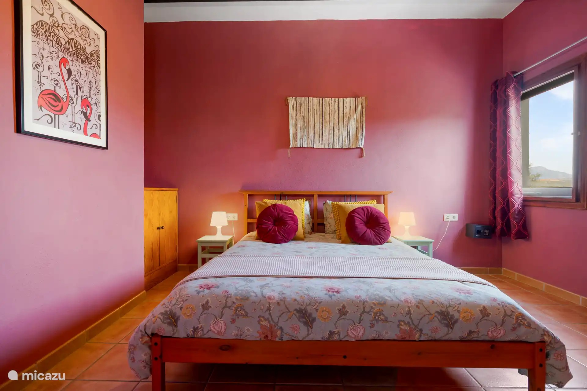 Master bedroom casita 1