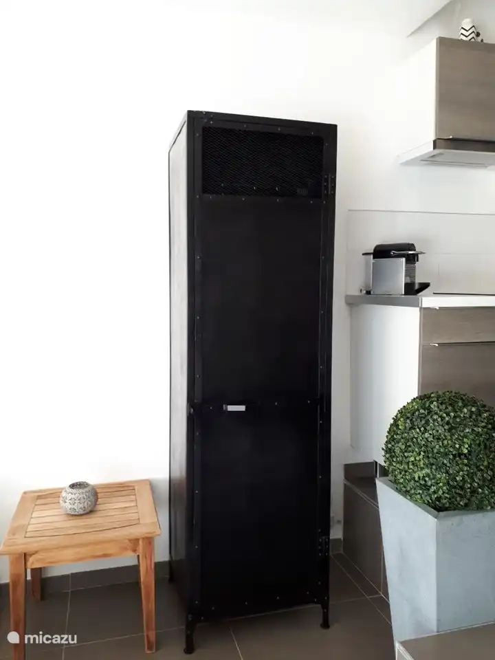 Garderobenschrank aus Metall Maison du Monde