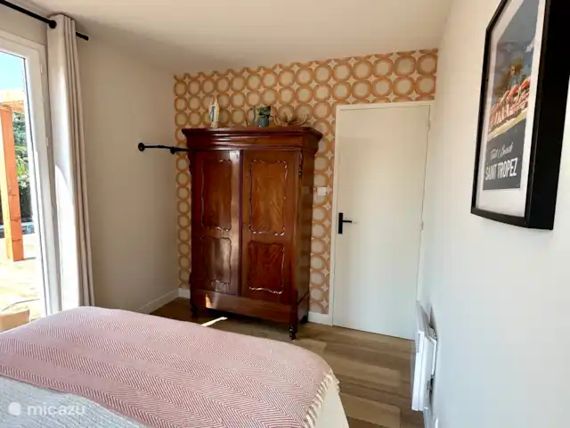 Maison avec piscine proche Ste Maxime | France, Côte d'Azur, Le Muy - maison de vacances Chambre 2 sur la terrasse.