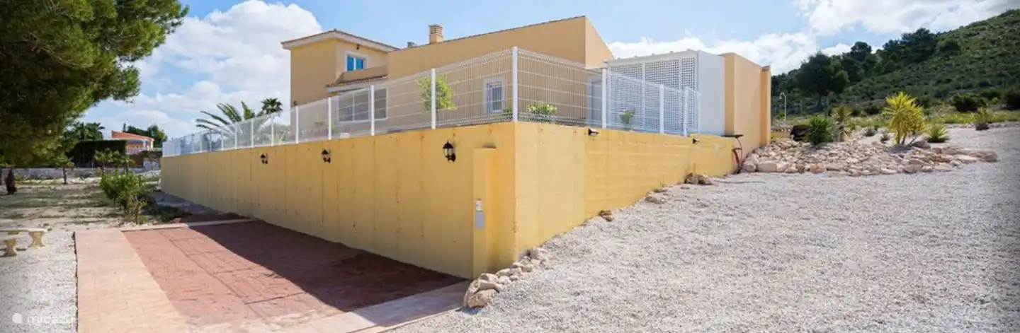 Petanca entre los olivos.