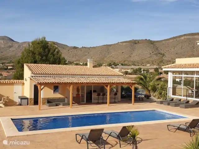 Maison Olivier | Espagne, Costa Blanca, Hondón de las Nieves - villa expérience totale de la maison, de la terrasse et de la piscine.