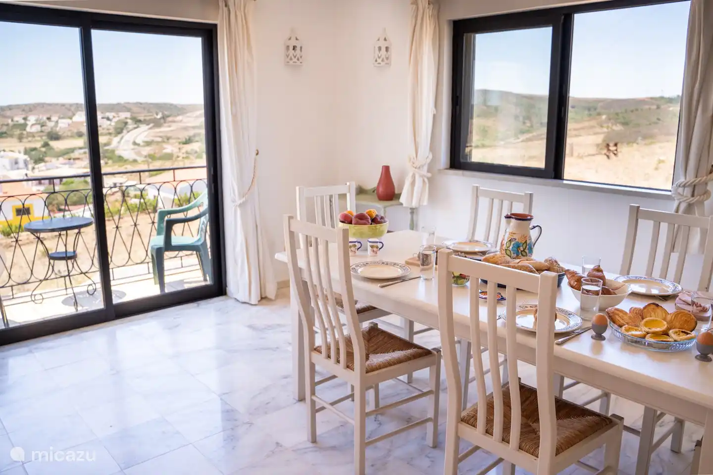 Esstisch für 6 Personen