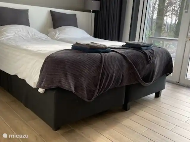 Vakantievilla De Holterenk huren in Nederland, Overijssel, Holten - vakantiehuis Slaapkamer met hoog-laag bed