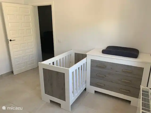 children's bedroom