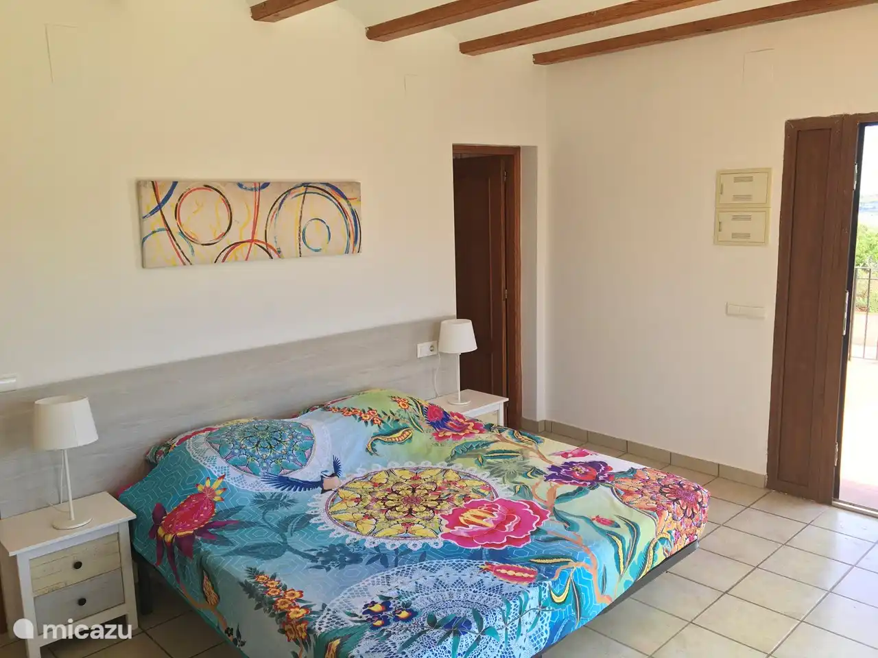 Spacious room with private entrance