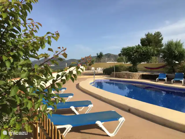 Chambre d'hôtes avec terrasse privée | Espagne, Costa Blanca, Benissa - chambres d'hôtes Transats pour se détendre
