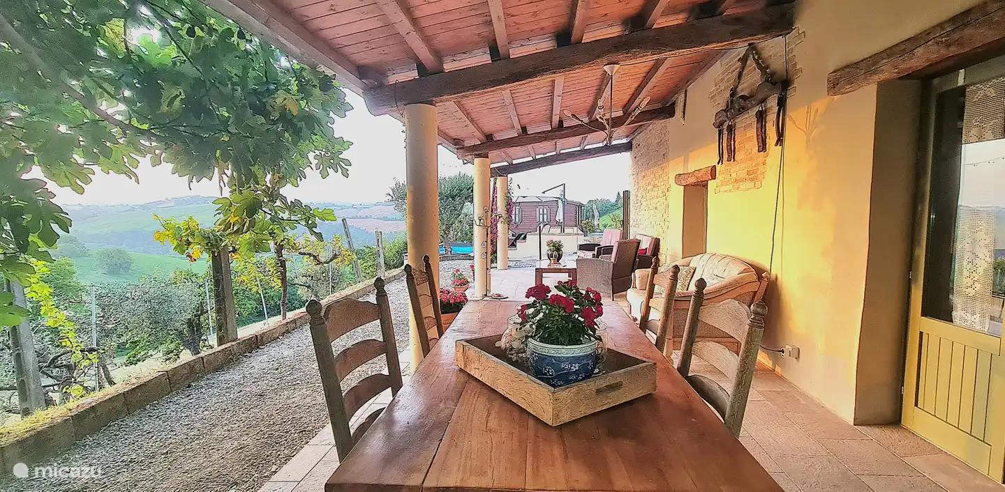 All space and privacy. You don't see anyone.