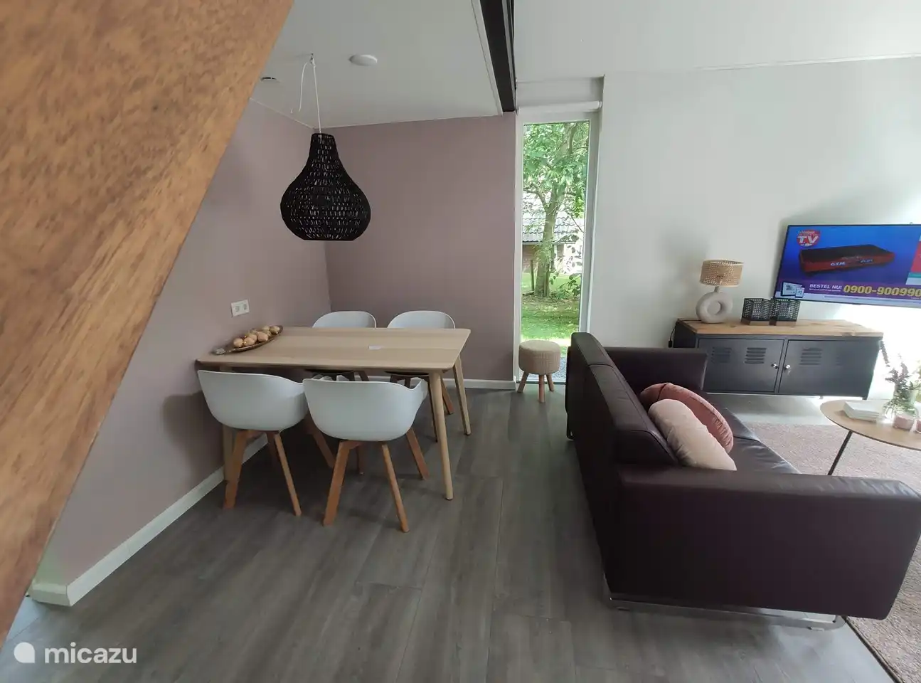 Esstisch + Wohnzimmer