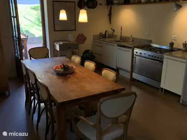Al Monte en Italia, Toscana, Partigliano - villa De keuken