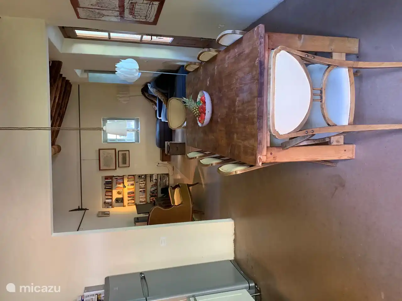 Der Esstisch in der Küche