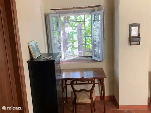 Al Monte en Italia, Toscana, Partigliano - villa Het bureautje in Slaapkamer 4 (de 'studio')