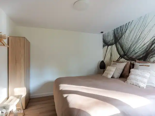 Villa NAMI en Países Bajos, Overijssel, Denekamp - casa vacacional Dormitorio con baño en suite