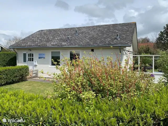 Watersport, Nederland, Noord-Holland, Julianadorp aan Zee, bungalow Bungalow 'Sea Crown' Julianadorp