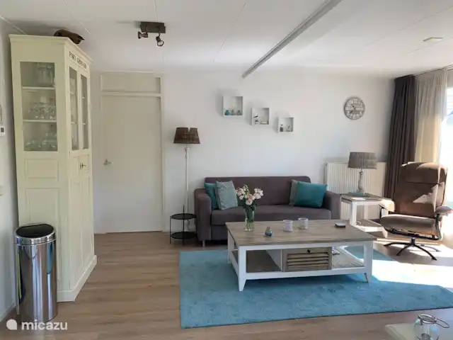 Watersport, Nederland, Noord-Holland, Julianadorp aan Zee, bungalow Bungalow 'Sea Crown' Julianadorp