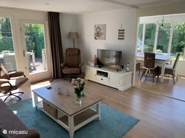 Watersport, Nederland, Noord-Holland, Julianadorp aan Zee, bungalow Bungalow 'Sea Crown' Julianadorp