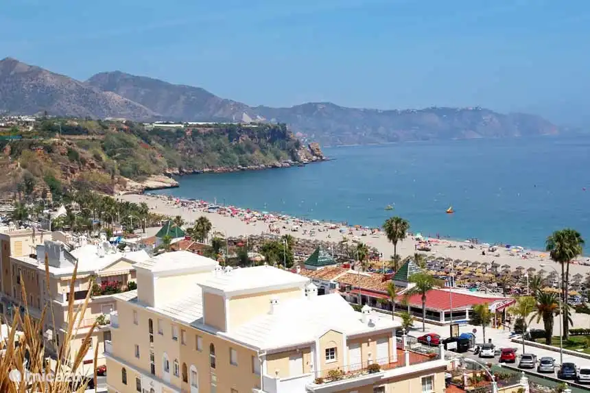 600 vom Haus entfernt ist der schöne Strand von Burriana.