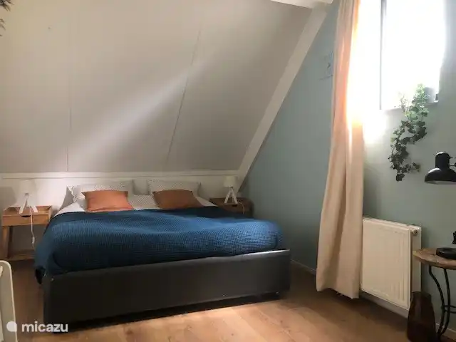 Preciosa casa, bañera de hidromasaje, jardín, pájaros. en Países Bajos, Güeldres, Ewijk - casa vacacional Dormitorio 3 1er piso