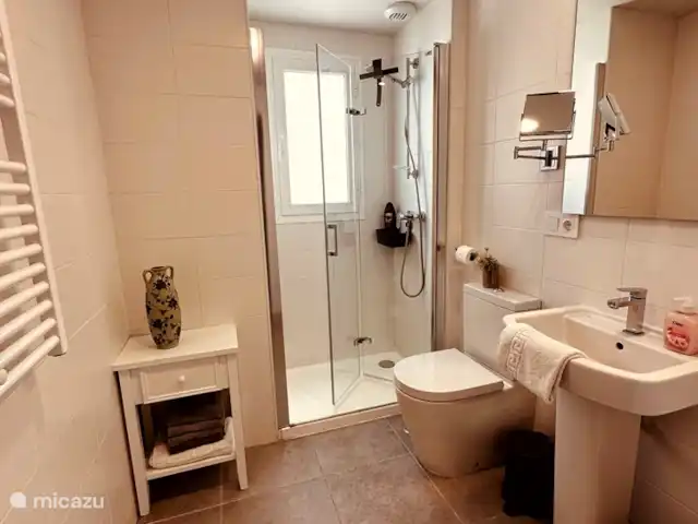 Joli Penthouse Estepona | Espagne, Costa del Sol, Estepona - penthouse Salle de bains invité