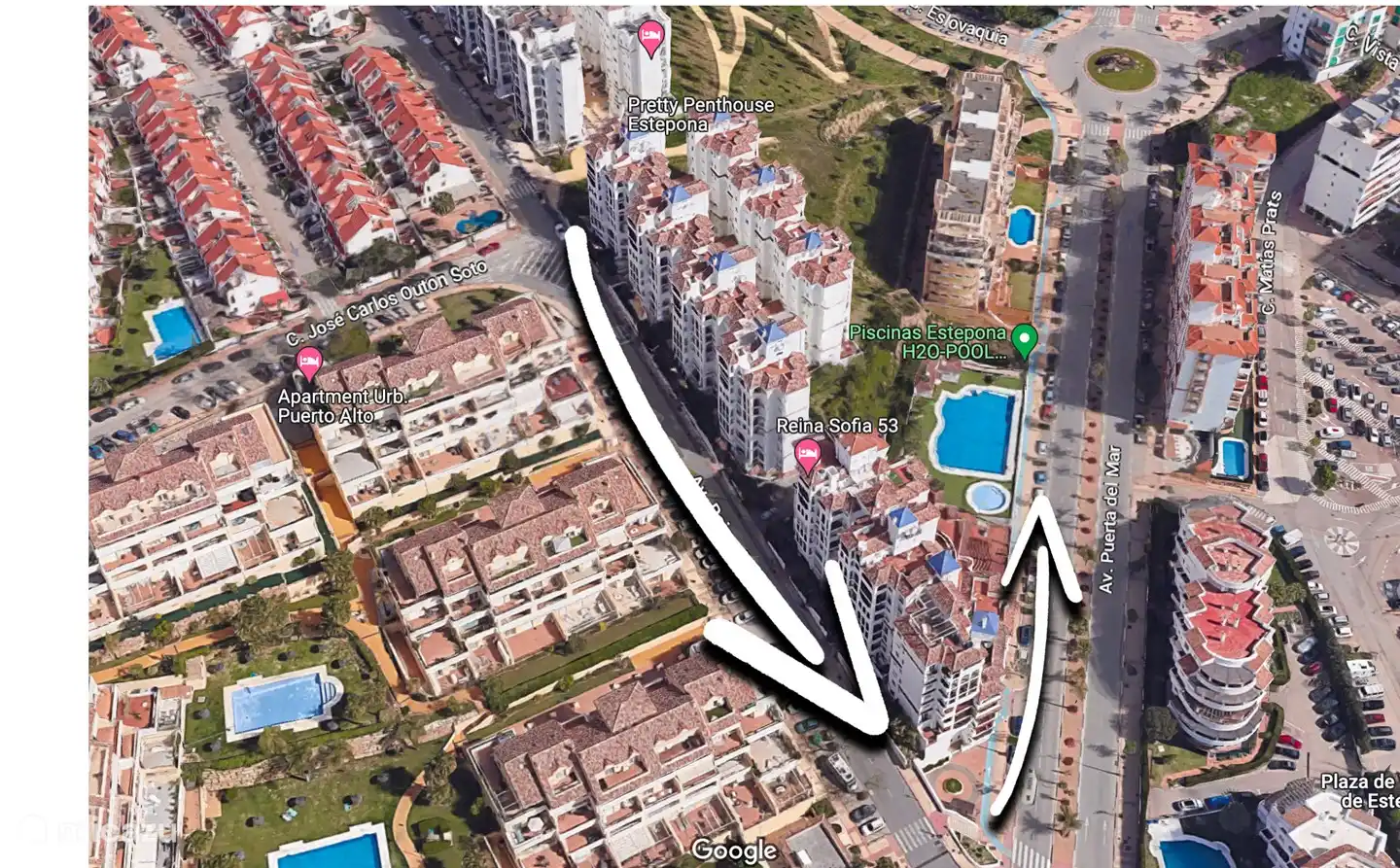 The route to the pool...