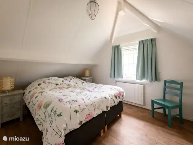 Maison de vacances Marianne | Pays-Bas, Gueldre, Lunteren - bungalow Il est merveilleusement relaxant dans les chambres calmes et aérées sur les sommiers à ressorts fins.