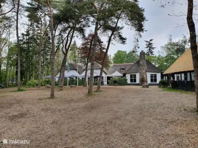Maison de vacances Louise | Pays-Bas, Gueldre, Lunteren - bungalow À distance de marche, vous trouverez Pannenkoekenhuis Het Uilenbos.