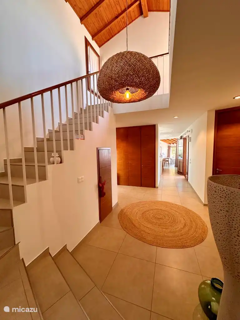 Saal in der Villa Emperador