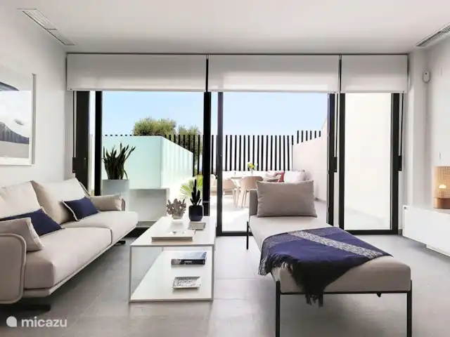 casa diana en España, Costa Blanca, Guardamar del Segura - casa vacacional Salón con vistas a la terraza