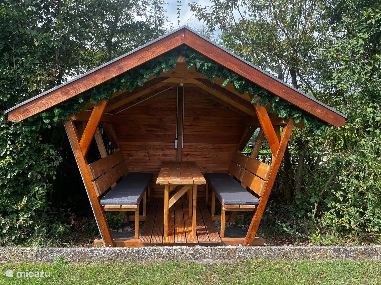 Gemütliche Kaffeehütte
