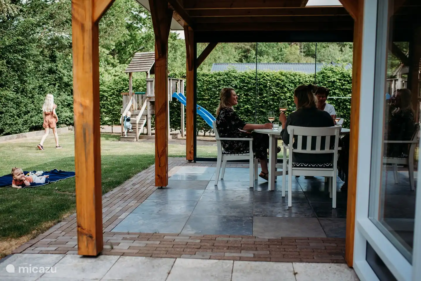 Maison 9 pour petits et grands.