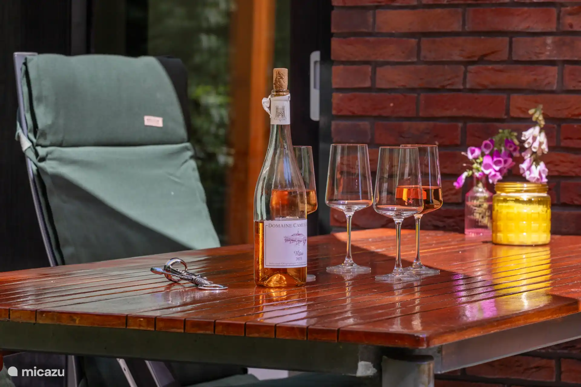 Gemütliche Sitzecken im Garten