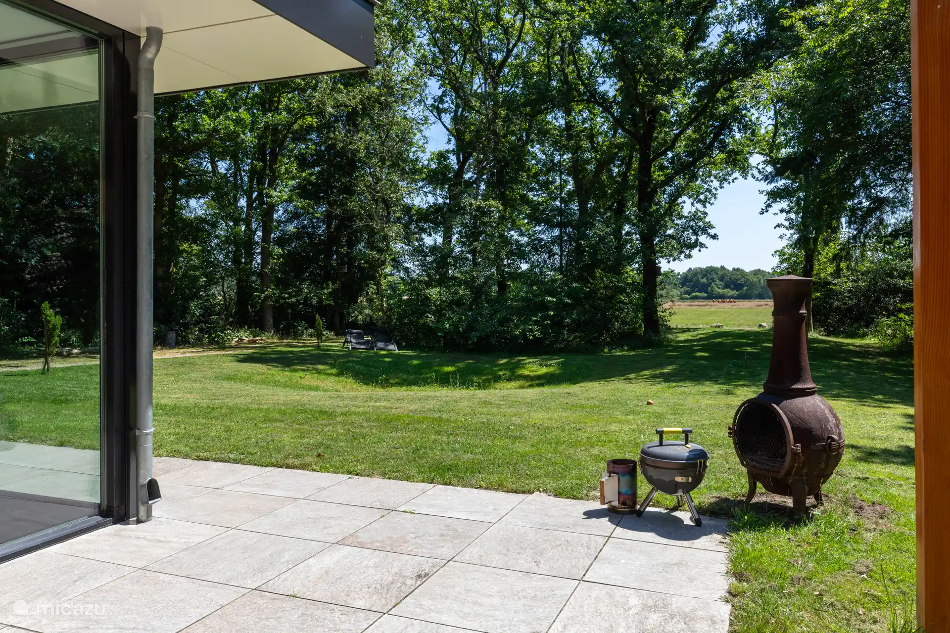 Holzofen und Grill nur wenn es sicher ist und nicht bei trockenem Wetter