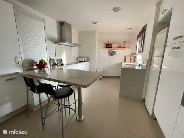 Bermudas Playa 37 en España, Costa del Sol, Estepona - apartamento Cocina equipada
