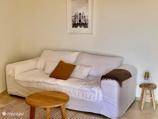 Bermudas Playa 37 en España, Costa del Sol, Estepona - apartamento salón