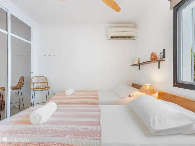 Location de Vacances Espagne, Costa del Sol, Nerja, maison de vacances - Maison Joya Nerja Confort de sommeil sur mesure dans la deuxième chambre, avec un lit double ou deux lits simples.