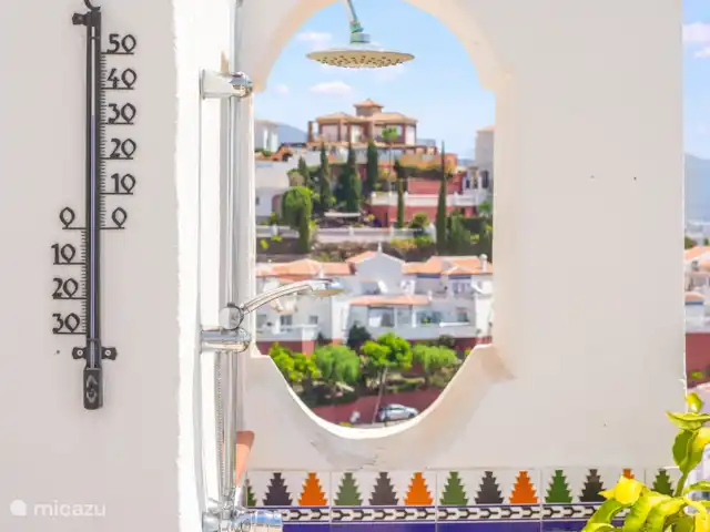 Location de Vacances Espagne, Costa del Sol, Nerja, maison de vacances - Maison Joya Nerja Douche extérieure en toute intimité.